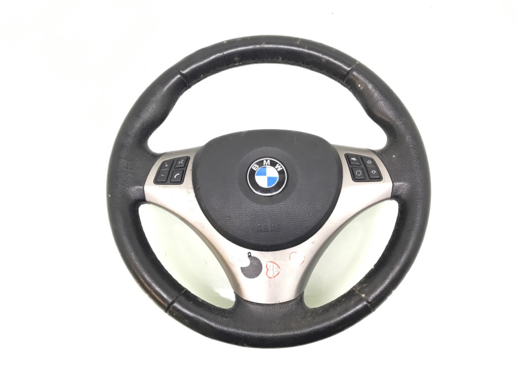 Руль для BMW 1 E87/E81/E82/E88, 2006 г. 2.0 TD дизель б/у