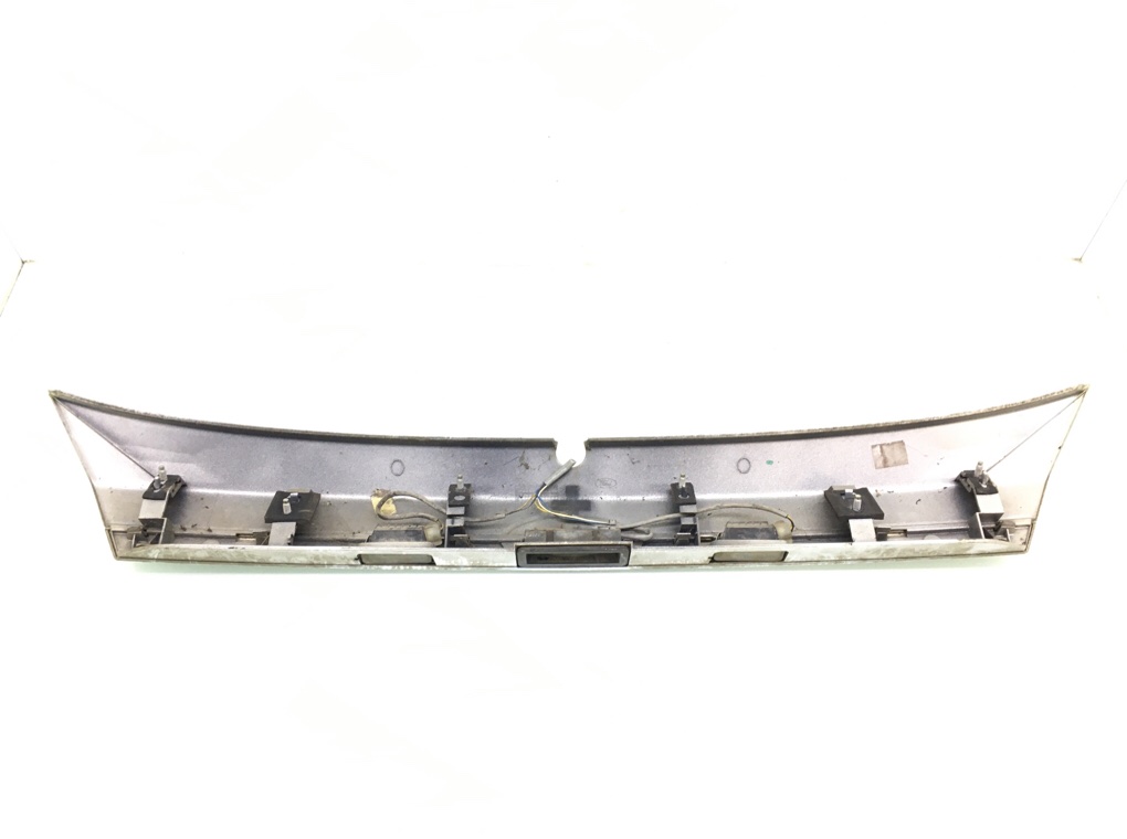 Накладка подсветки номера для Ford Fiesta, 2009 г. 1.4 TDCi дизель б/у — фото 4
