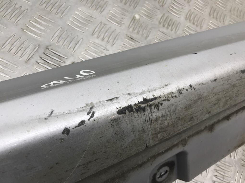 Накладка на порог для BMW 5 F10/F11/GT F07, 2010 г. 2.0 TD дизель б/у — фото 10