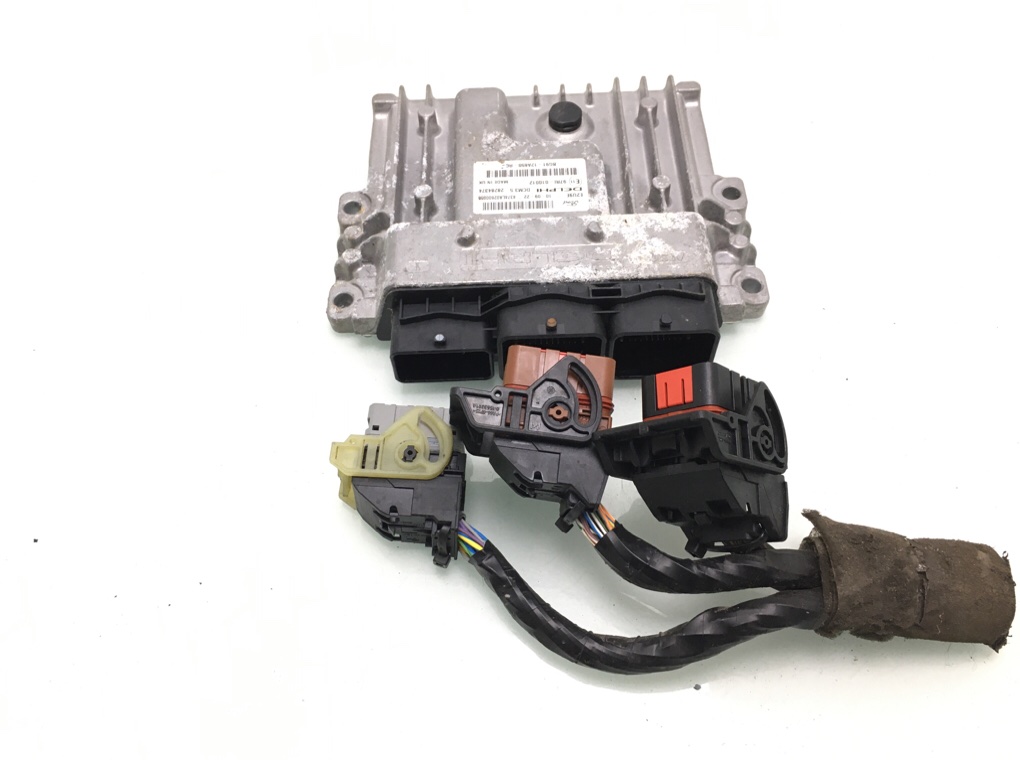 Блок управления двигателем для Ford Mondeo, 2010 г. 2.0 TDCi дизель б/у
