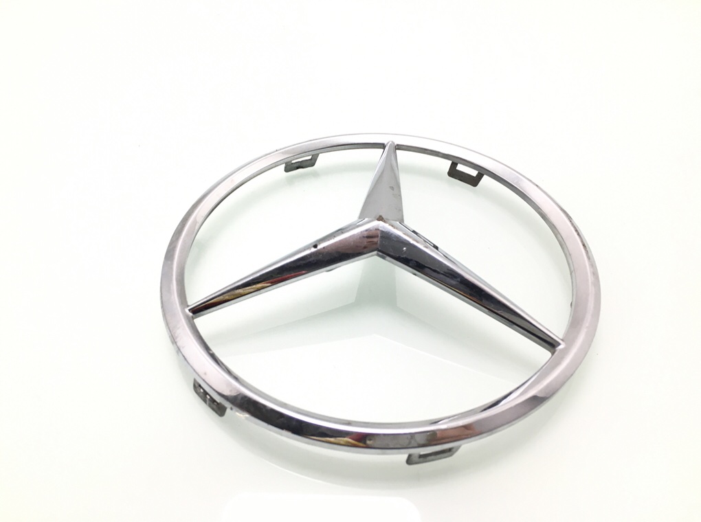 Эмблема для Mercedes ML W164, 2007 г. 3.0 CDi дизель б/у — фото 2