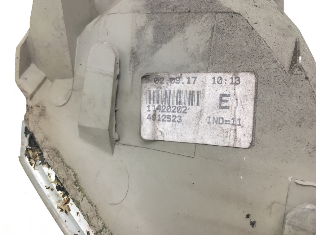 Поворотник правый для Saab 9-5, 2000 г. 2.3 Ti бензин б/у — фото 6