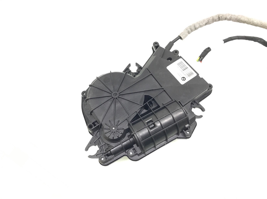 Замок багажника для BMW 5 F10/F11/GT F07, 2010 г. 2.0 TD дизель б/у — фото 2