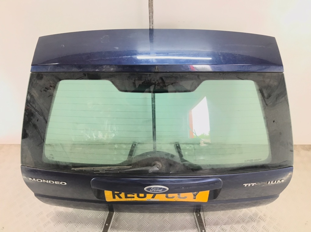 Крышка багажника для Ford Mondeo, 2006 г. 2.0 i бензин б/у — фото 2