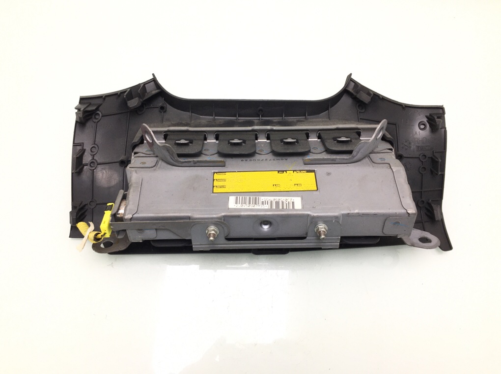 Подушка безопасности пассажира для Toyota Auris, 2008 г. 1.4 i бензин б/у — фото 4