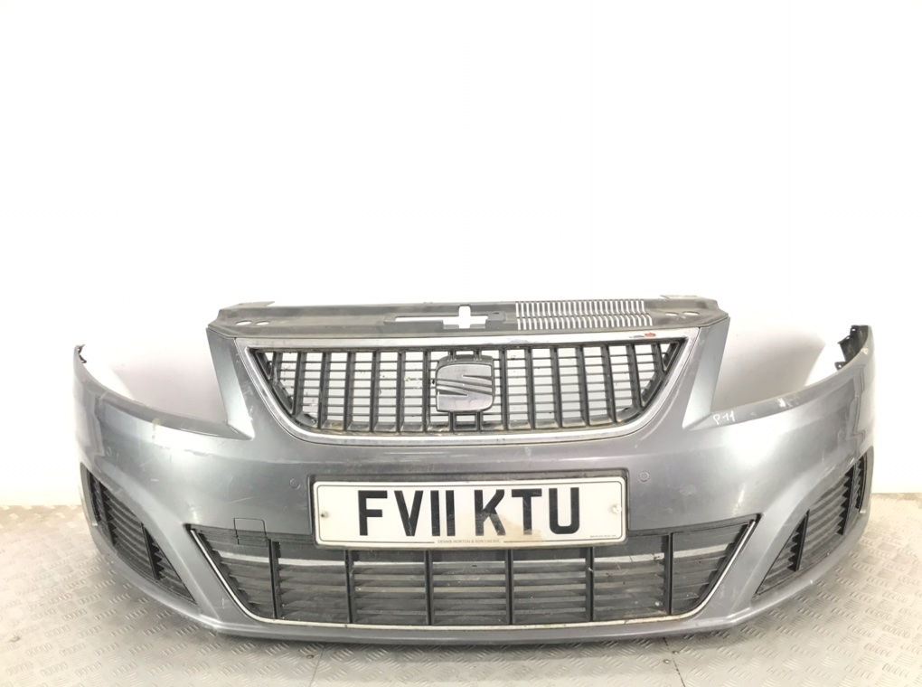 Бампер передний для Seat Alhambra, 2011 г. 2.0 TDi дизель б/у