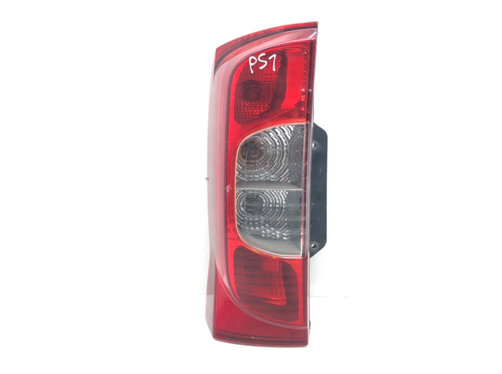 Фонарь задний левый для Peugeot Bipper, 2011 г. 1.4 HDi дизель б/у
