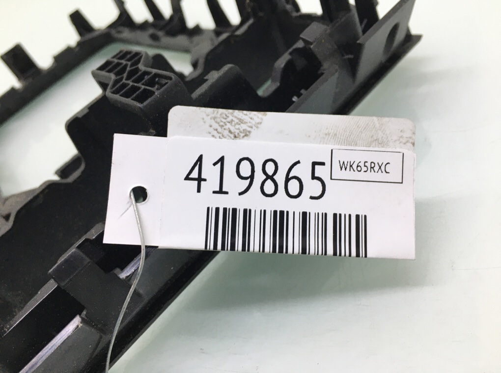 Накладка декоративная для Skoda Octavia, 2015 г. 1.6 TDi дизель б/у — фото 6