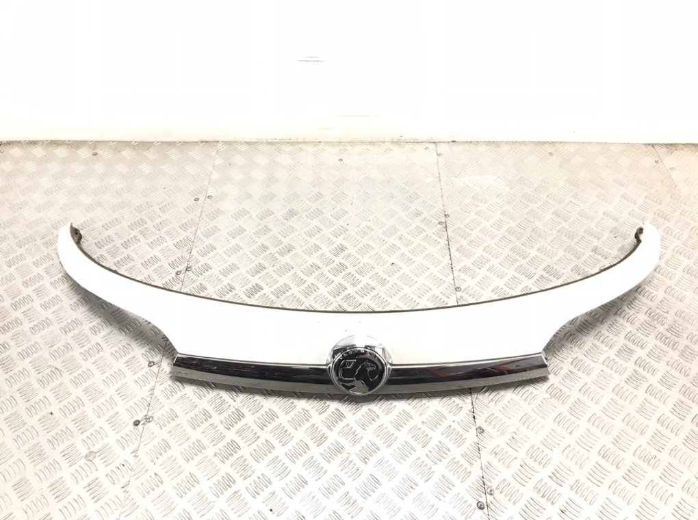 Накладка двери (крышки) багажника для Opel Insignia, 2009 г. 1.8 i бензин б/у