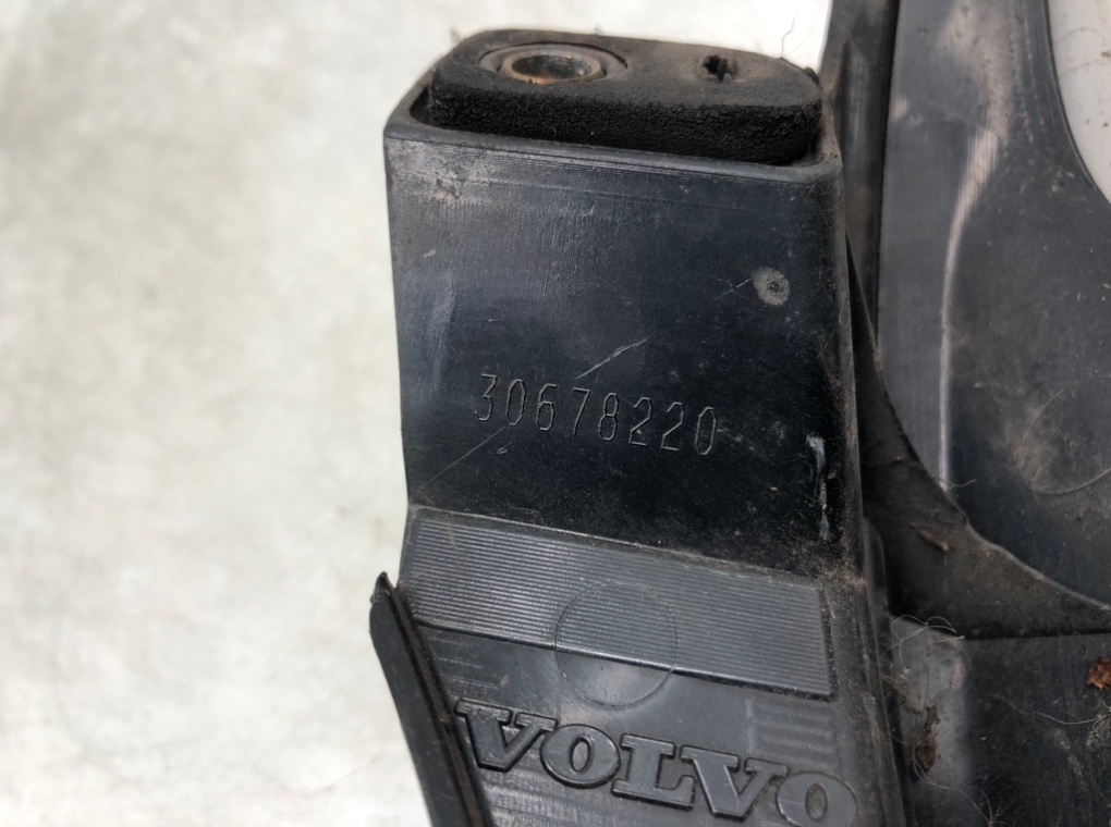 Фонарь задний левый для Volvo XC90, 2005 г. 2.4 TD дизель б/у — фото 5