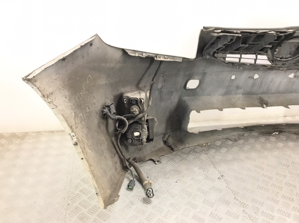 Бампер передний для Toyota Prius, 2011 г. 1.8 i бензин б/у — фото 10