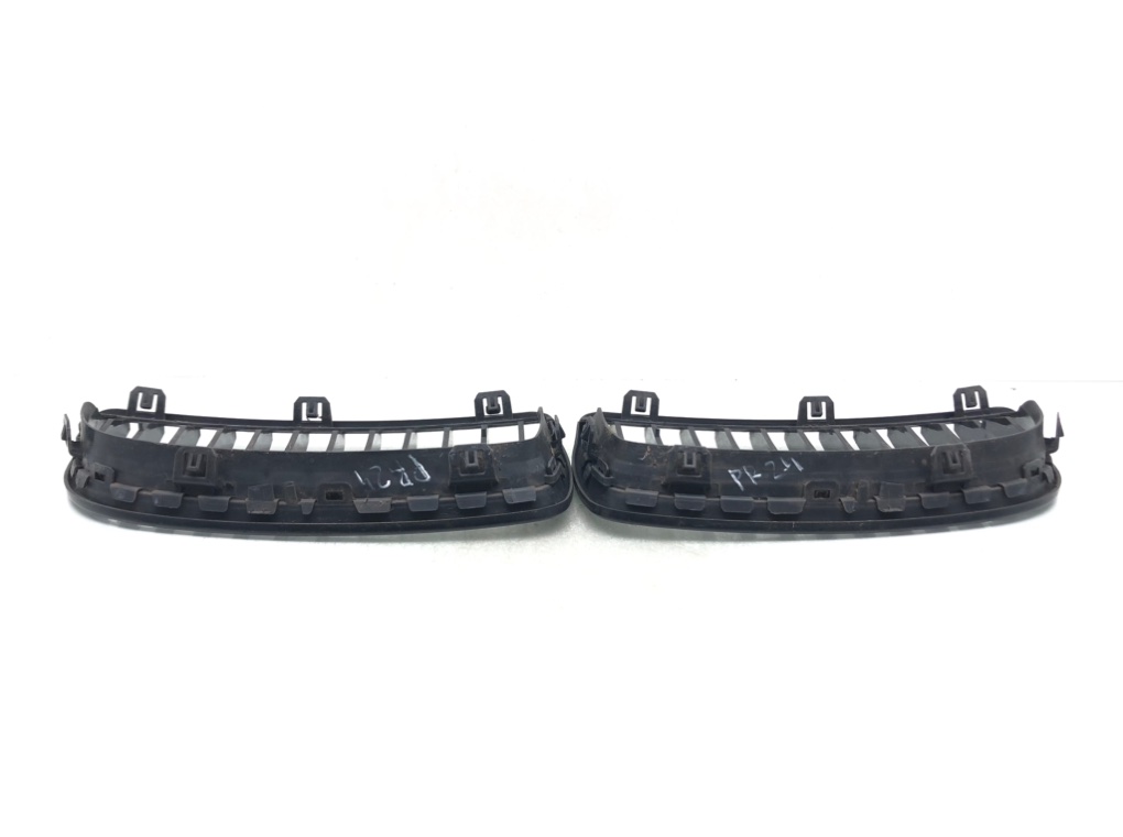 Решетка радиатора для BMW 3 E90/E91/E92/E93, 2006 г. 2.0 i бензин б/у — фото 3