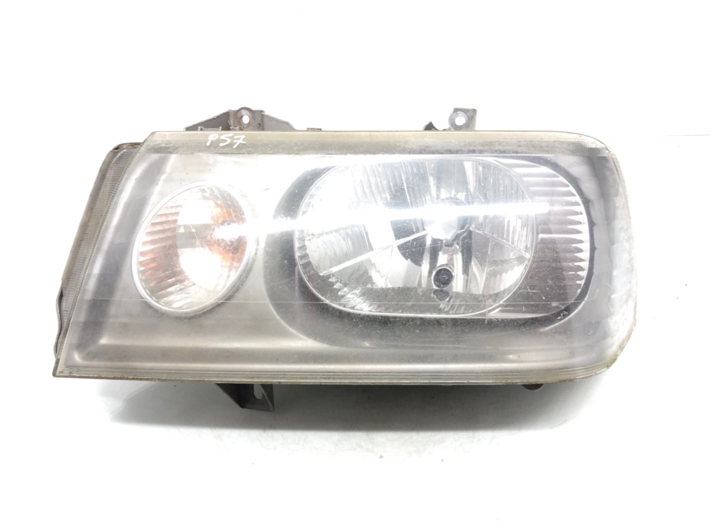 Фара левая для Citroen Jumpy, 2004 г. 2.0 HDi дизель б/у