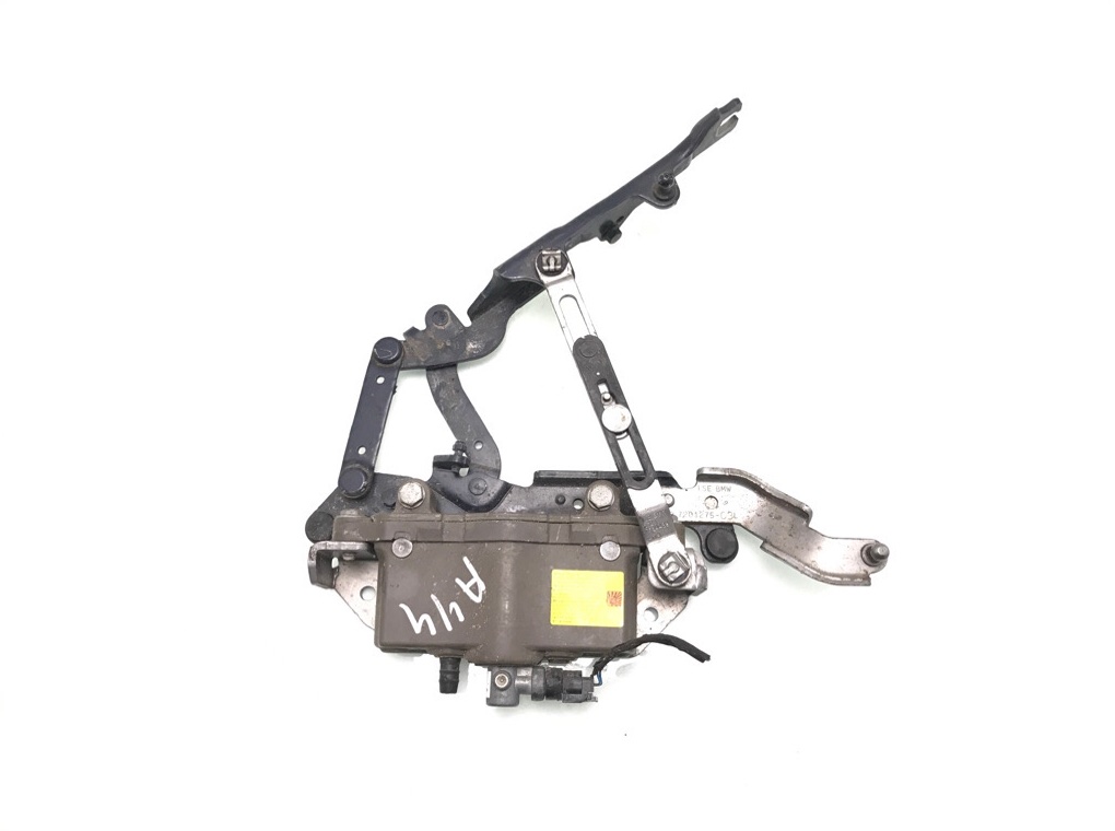 Петля капота левая для BMW 5 F10/F11/GT F07, 2010 г. 3.0 TD дизель б/у