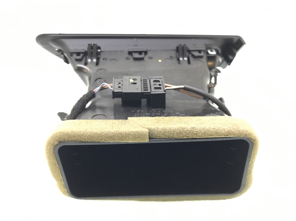 Дефлектор обдува салона для BMW 7 F01/F02, 2011 г. 3.0 TD дизель б/у — фото 4
