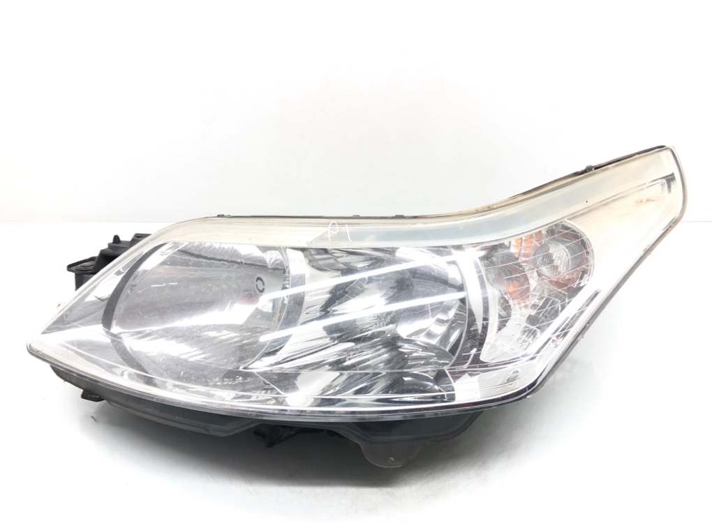 Фара левая для Citroen C4, 2009 г. 2.0 HDI дизель б/у