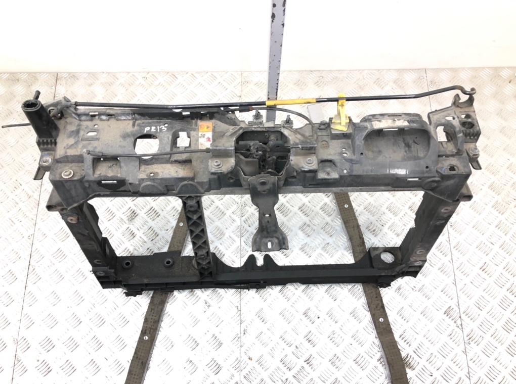 Панель передняя (телевизор) для Ford Transit Courier, 2014 г. 1.6 TDCi дизель б/у — фото 2