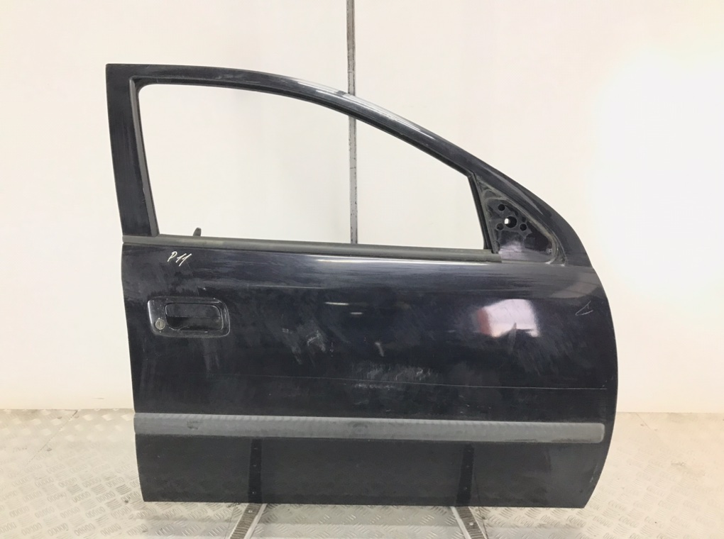 Дверь передняя правая для Opel Astra, 2003 г. 1.6 i бензин б/у