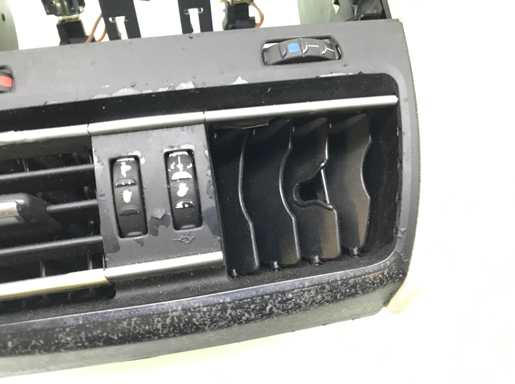 Дефлектор обдува салона для BMW 7 F01/F02, 2011 г. 3.0 TD дизель б/у — фото 6
