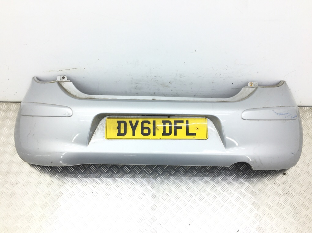 Бампер задний для Nissan Micra, 2011 г. 1.2 i бензин б/у