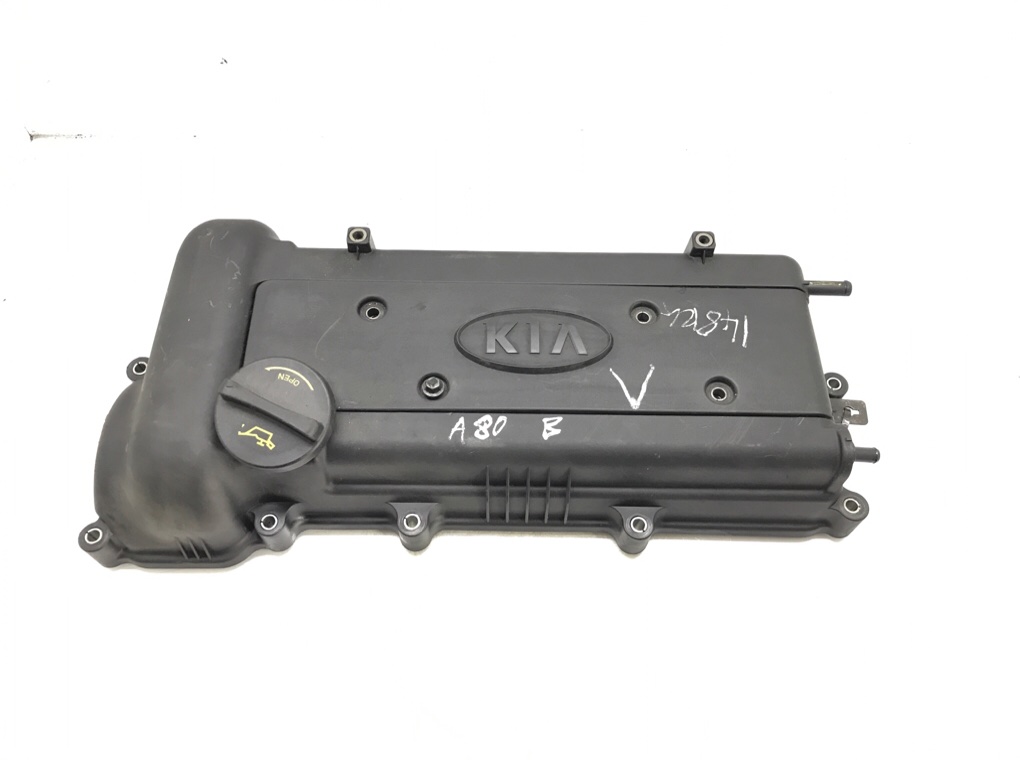 Клапанная крышка для Kia Venga, 2010 г. 1.4 i бензин б/у