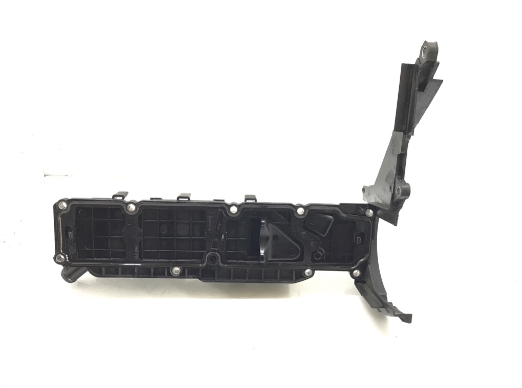 Клапанная крышка для Ford Mondeo, 2012 г. 1.6 TDCi дизель б/у — фото 4