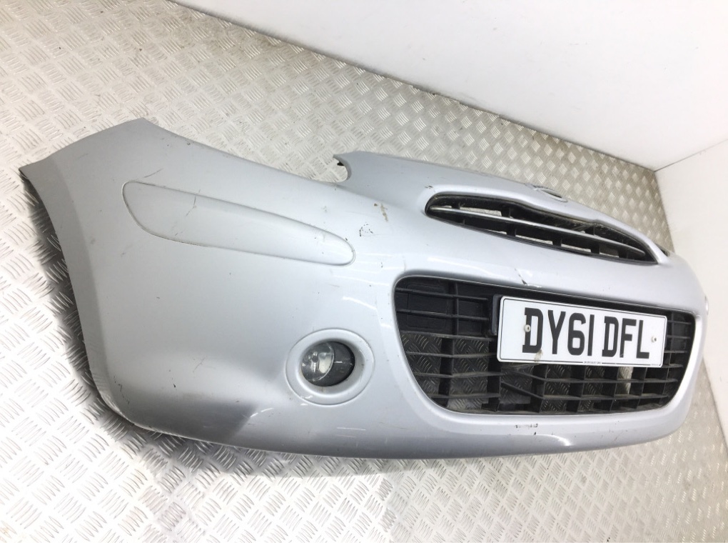 Бампер передний для Nissan Micra, 2011 г. 1.2 i бензин б/у — фото 3