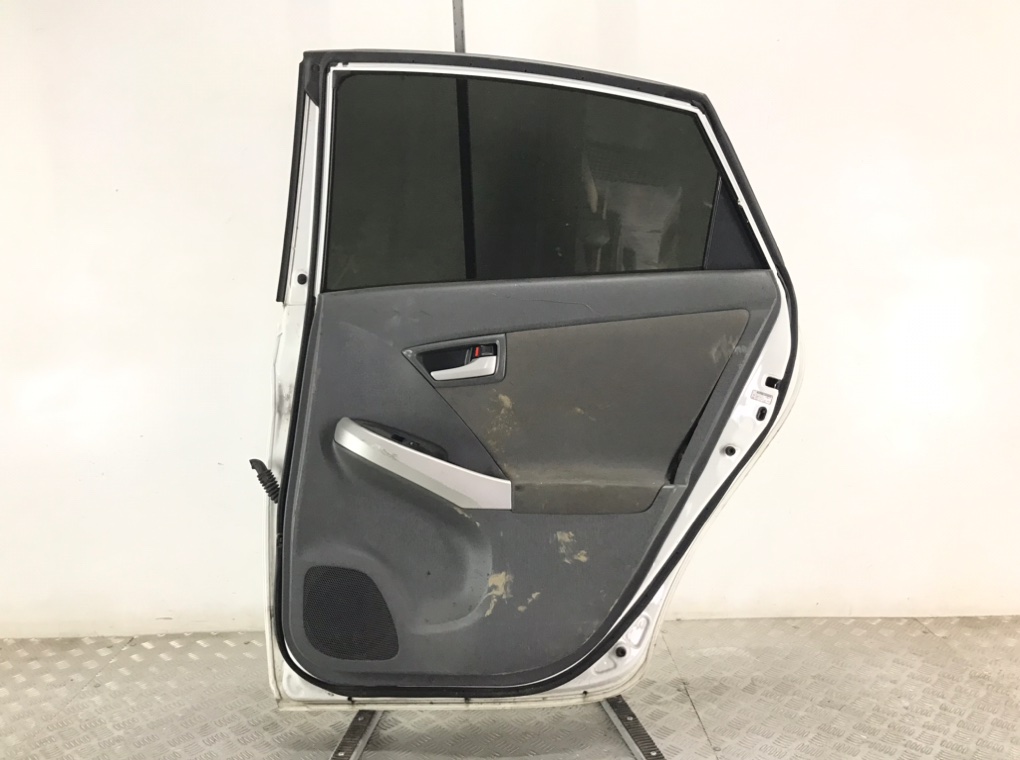 Дверь задняя правая для Toyota Prius, 2011 г. 1.8 i бензин б/у — фото 2