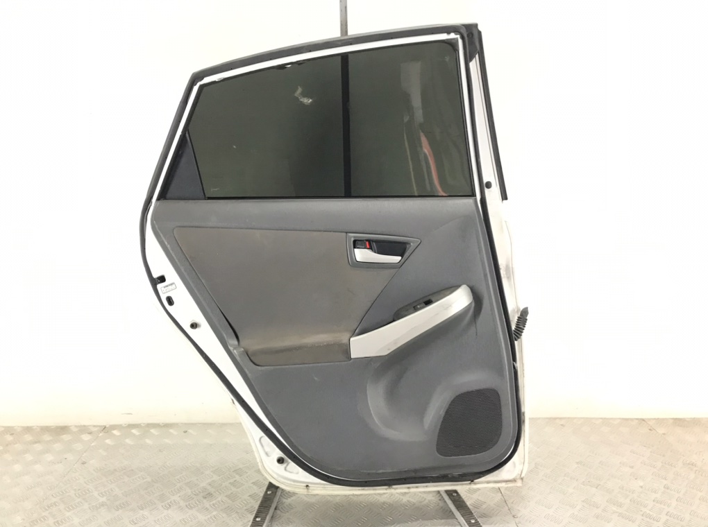 Дверь задняя левая для Toyota Prius, 2011 г. 1.8 i бензин б/у — фото 2