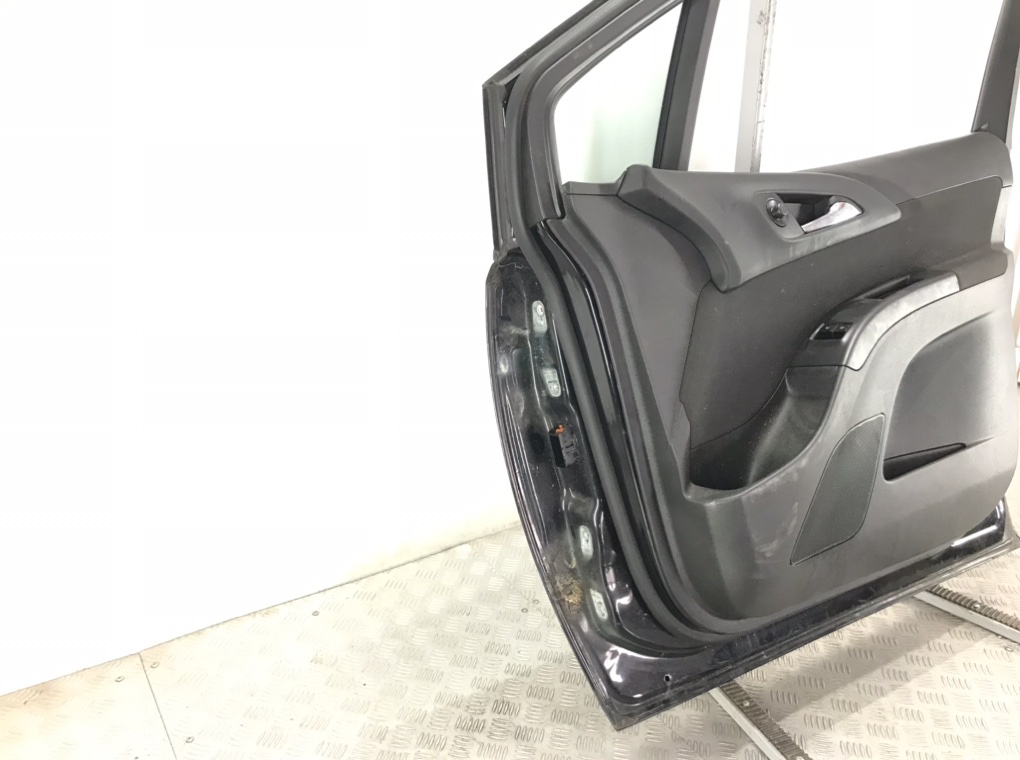 Дверь передняя правая для Opel Meriva, 2011 г. 1.7 CDTi дизель б/у — фото 3