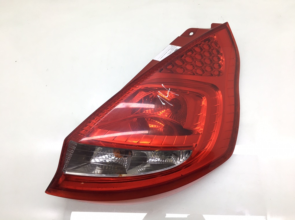 Фонарь задний правый для Ford Fiesta, 2010 г. 1.4 TDCi дизель б/у