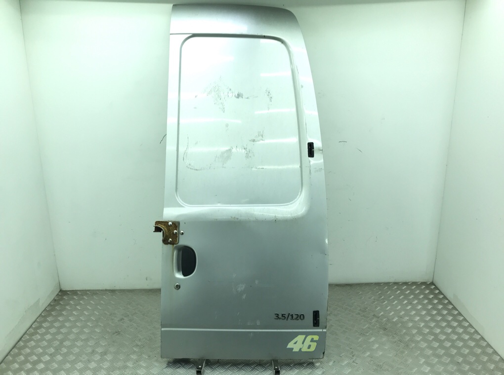 Дверь задняя распашная правая для LDV Maxus, 2007 г. 2.5 CDTi дизель б/у