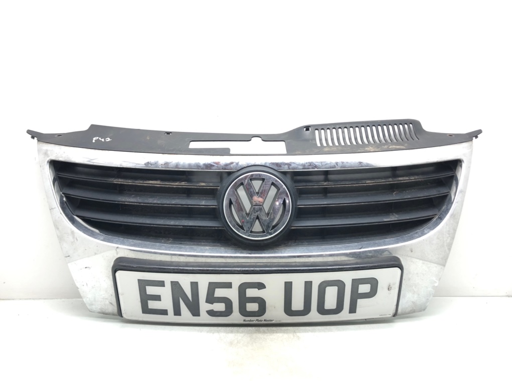Решетка радиатора для Volkswagen EOS, 2006 г. 1.6 i бензин б/у