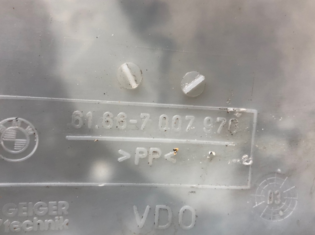 Бачок омывателя 3 2003 E46 2.2 i