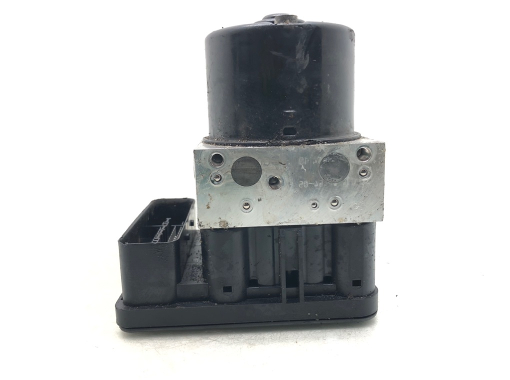 Блок ABS для BMW 3 E90/E91/E92/E93, 2010 г. 2.0 i бензин б/у — фото 3