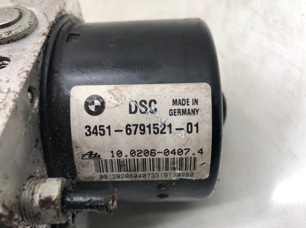 Блок ABS для BMW 3 E90/E91/E92/E93, 2010 г. 2.0 i бензин б/у — фото 7