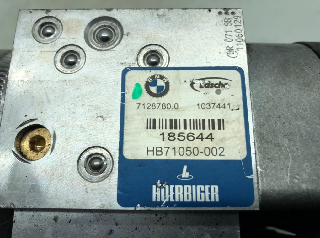 Насос гидравлический подъема крыши для BMW 3 E90/E91/E92/E93, 2010 г. 2.0 TD дизель б/у — фото 7