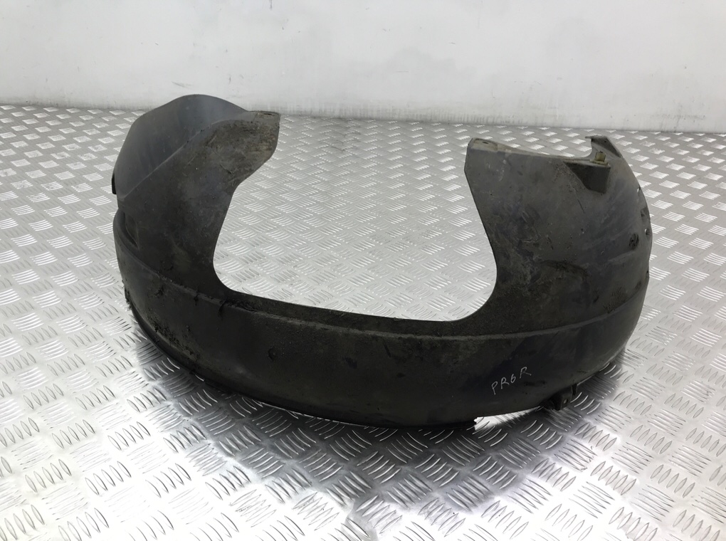 Защита арок передняя правая (подкрылок) для Ford Fiesta, 2008 г. 1.4 TDCi дизель б/у