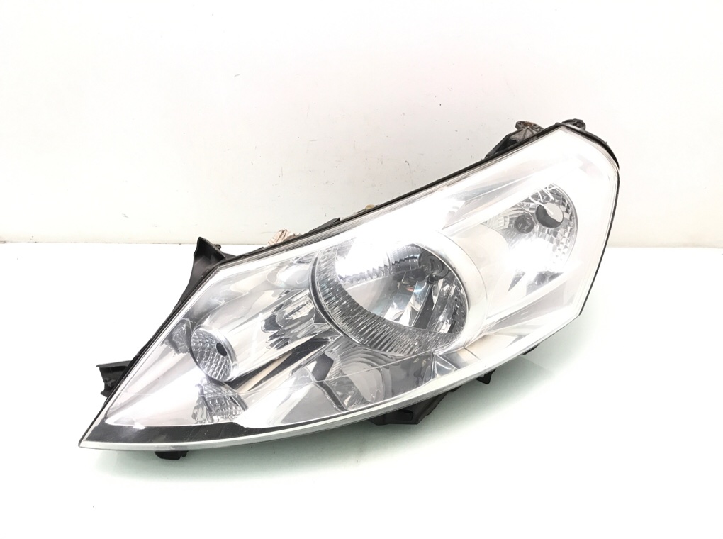Фара левая для Peugeot Expert, 2013 г. 1.6 HDi дизель б/у