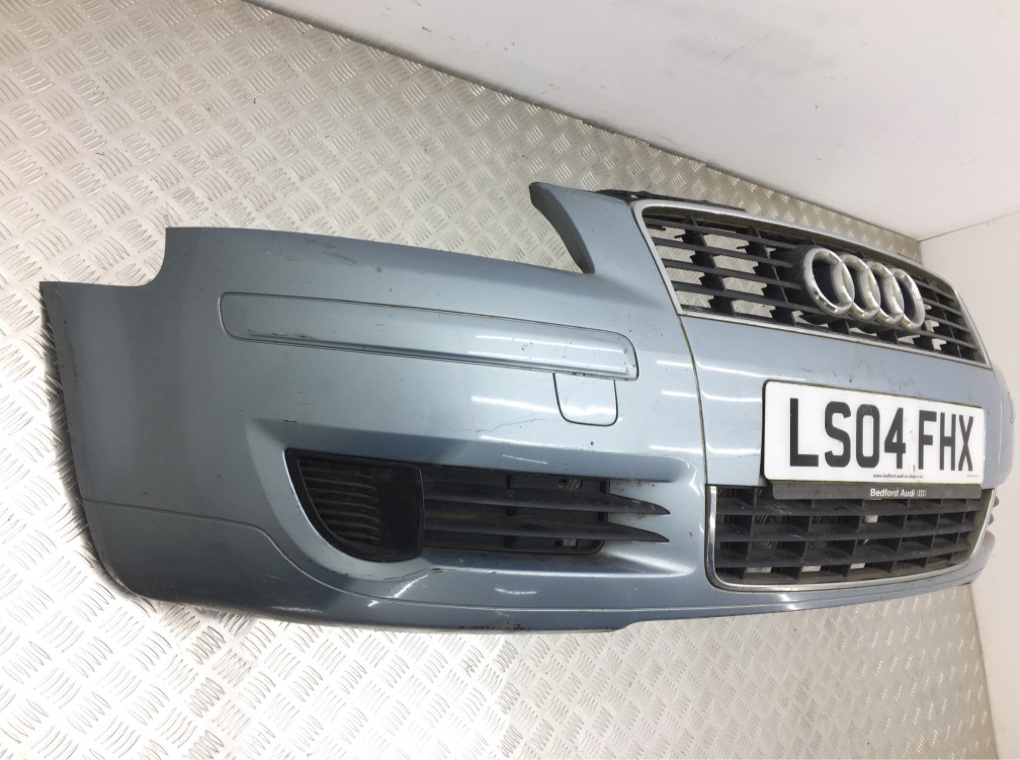 Бампер передний для Audi A3, 2004 г. 2.0 FSI бензин б/у — фото 3