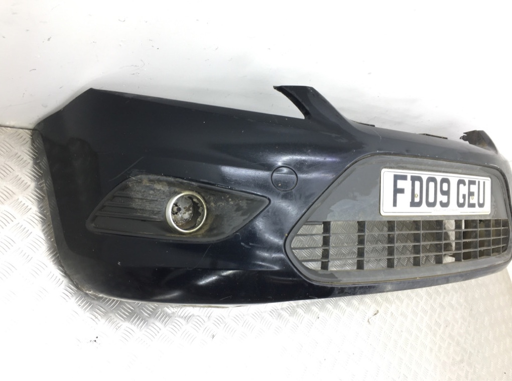 Бампер передний для Ford Focus, 2009 г. 1.6 TDCi дизель б/у — фото 3