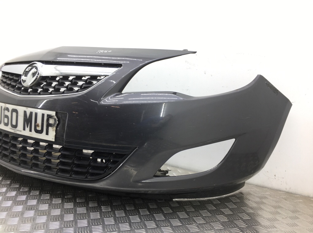 Бампер передний для Opel Astra, 2010 г. 1.7 CDTi дизель б/у — фото 4