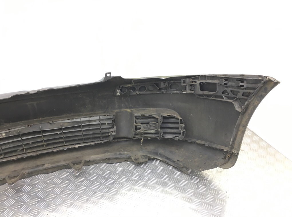 Бампер передний для Volkswagen Golf, 2008 г. 1.4 TSI бензин б/у — фото 7