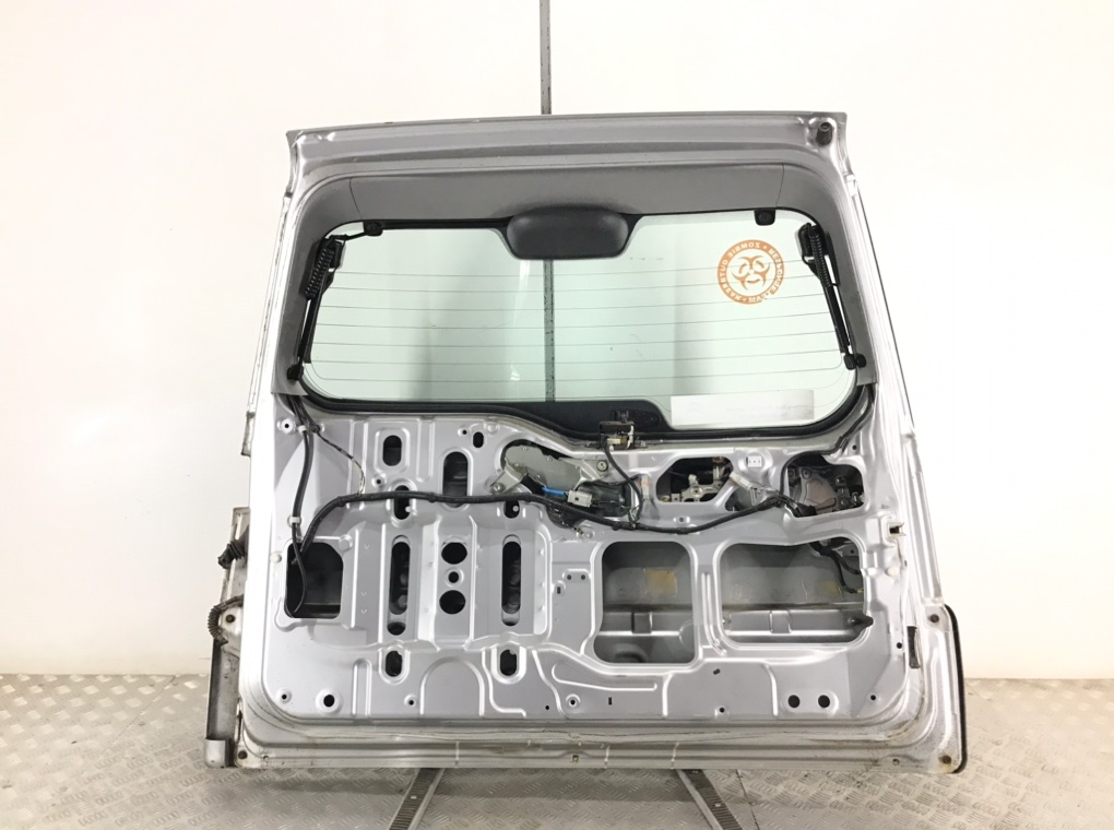Крышка багажника для Honda CR-V, 2005 г. 2.0 i бензин б/у — фото 4