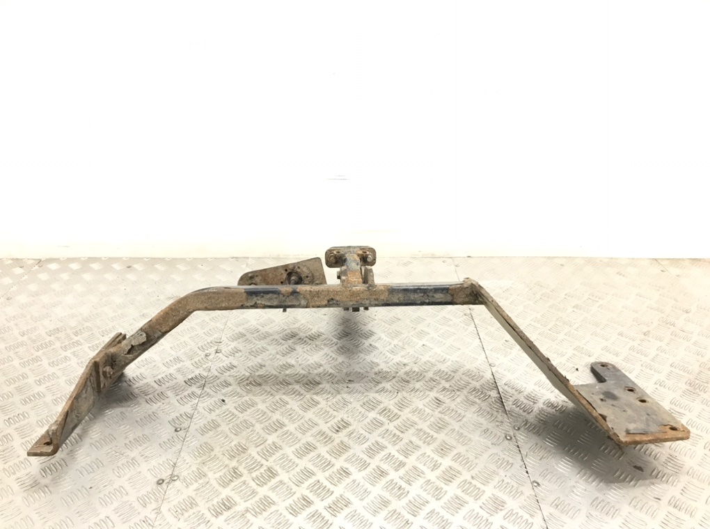 Прицепное устройство (фаркоп) для Honda CR-V, 2006 г. 2.0 i бензин б/у — фото 4