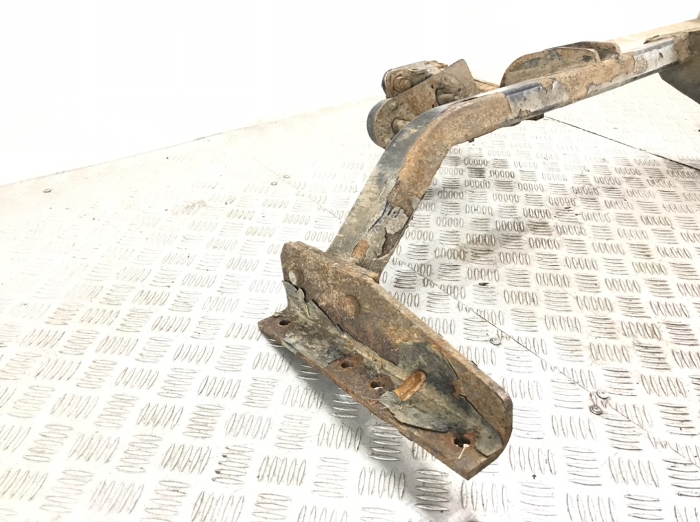 Прицепное устройство (фаркоп) для Honda CR-V, 2006 г. 2.0 i бензин б/у — фото 5