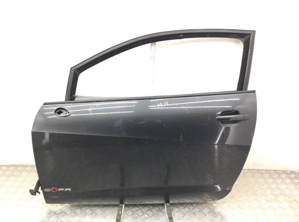 Дверь передняя левая для Seat Ibiza, 2011 г. 1.4 i бензин б/у