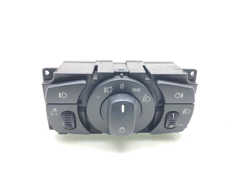 Переключатель света для BMW 5 E60/E61, 2006 г. 2.5 TD дизель б/у