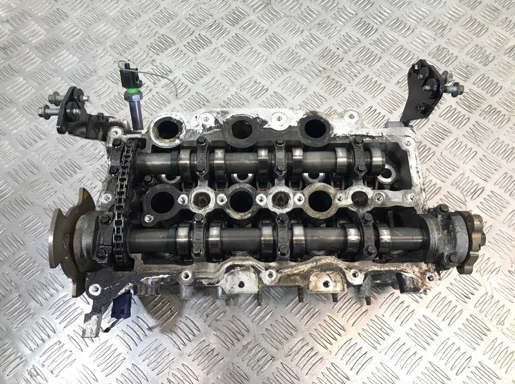 Головка блока цилиндров для Land Rover Discovery, 2008 г. 3.0 TD дизель б/у