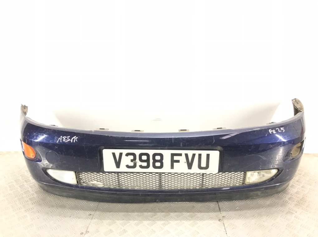 Бампер передний для Ford Focus, 1999 г. 1.8 i бензин б/у